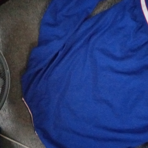 Pistons pullover - Picture 3 of 4